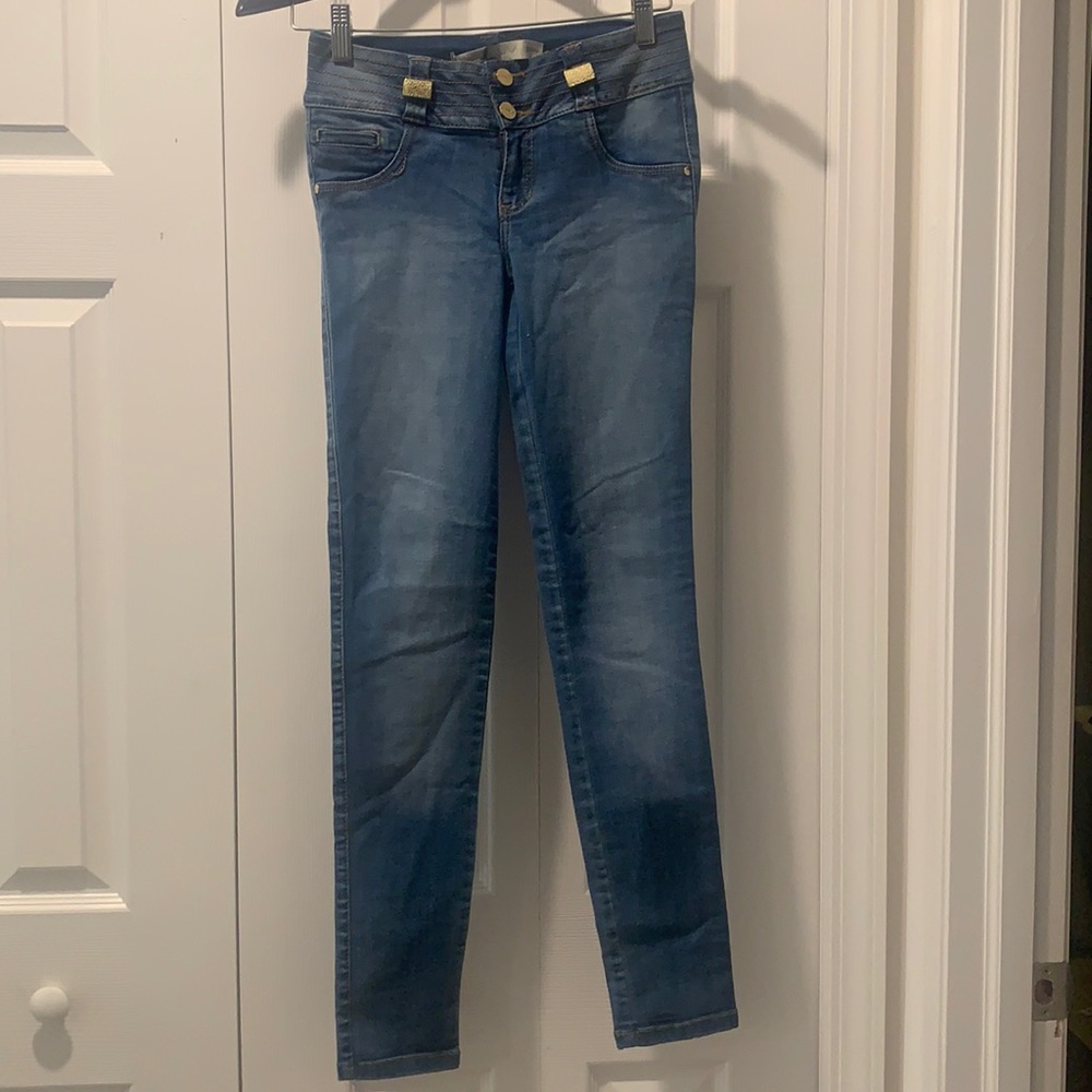 Skinny Blue Jeans